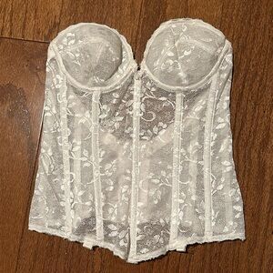 Carnival Vintage White Lace Corset bustier with garter straps